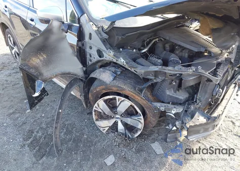 2019 Subaru Forester Touring z USA, uszkodzony, nr VIN JF2SKAWC9KH436765